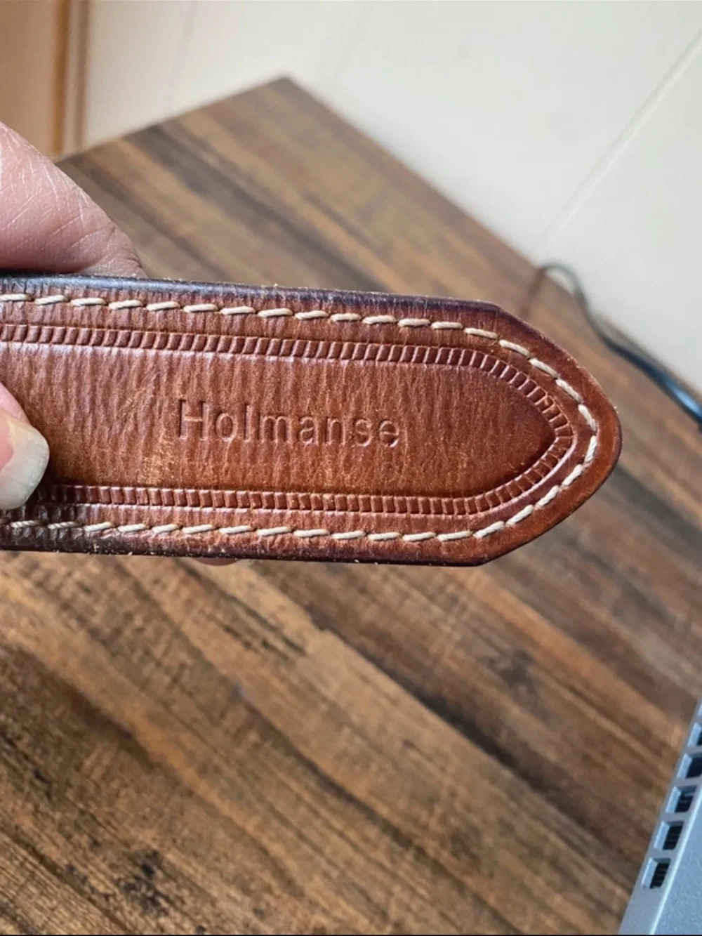 Holmanse Full Grain Leather, 48”